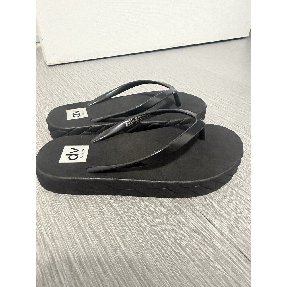 DV Dolce Vita Zibbie Girls Flip Flops Black EVA Foam Sandals Size 1 NWOB